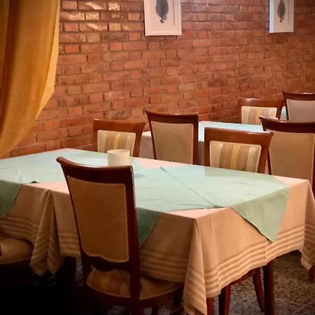 Affittacamere Room In Bb - Hotel Villa Alexandra Only 30 Meters From The Sea *
